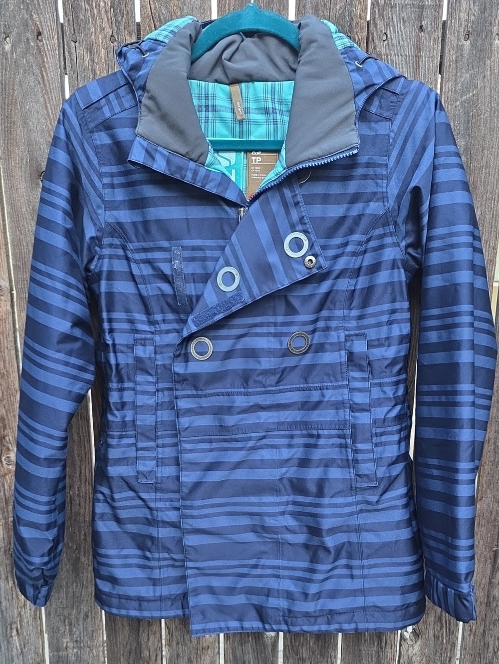 Bonfire Snowboarding Company Women's Navy Blue Striped Hooded Ski Jacket Plaid